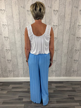 Load image into Gallery viewer, Ava - Bubble Hem Stretch Vest Top - Cerise Pink