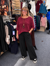 Load image into Gallery viewer, Fine Knit Top with Necklace