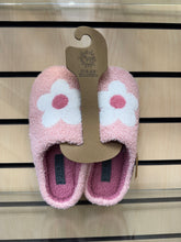 Load image into Gallery viewer, Pink Flower Slippers
