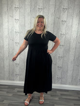 Load image into Gallery viewer, The Nina - T-Shirt Magic Dress - Black
