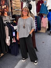 Load image into Gallery viewer, Fine Knit Top with Necklace
