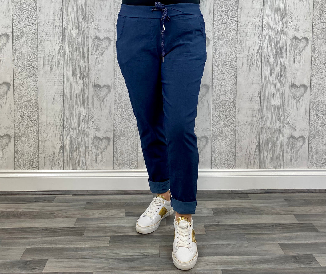 Regular - Navy Magic Trousers